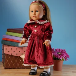Classic Victorian Clothing Set