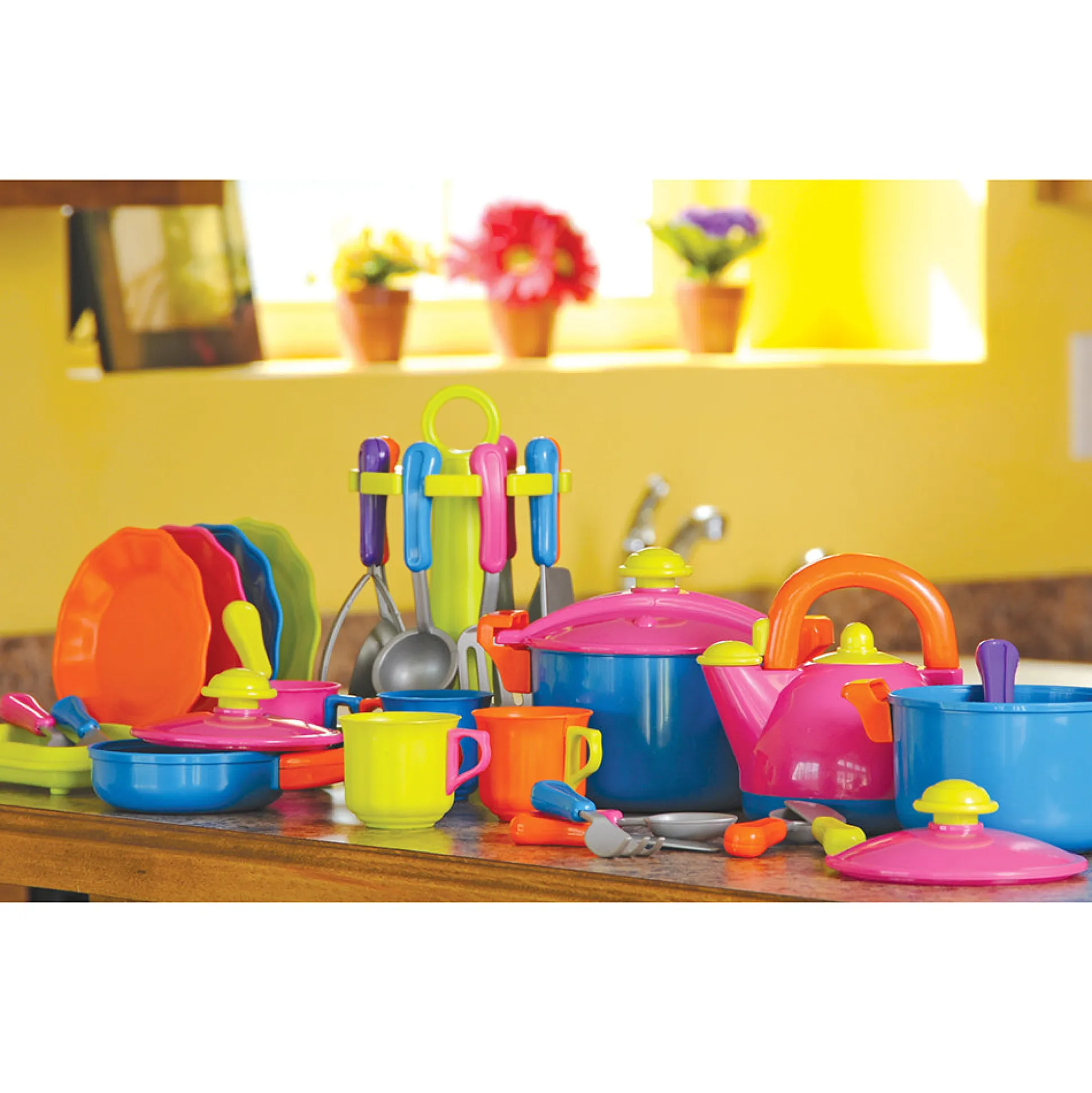 Color-Fun Play Dishes & Cookware Set – 39 Pieces