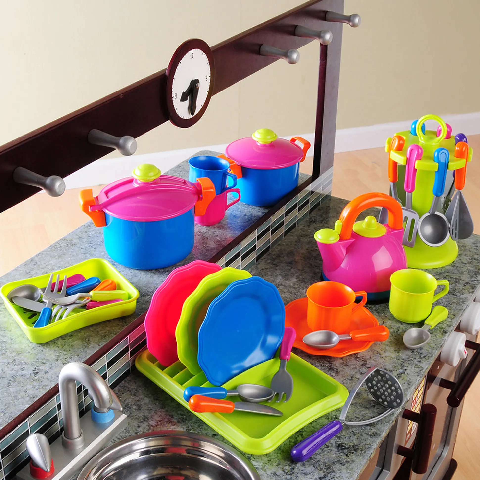 Color-Fun Play Dishes & Cookware Set – 39 Pieces