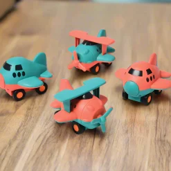 Eco-Friendly Airplanes | 4-Piece Compostable Vehicle Set