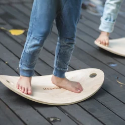 Eco-Friendly Curved Balance Board