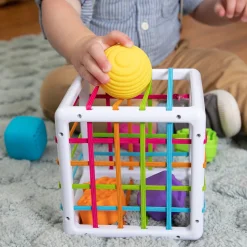 Inny Binny | Sensory Shape-Sorting Cube by Fat Brain Toys