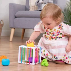 Inny Binny | Sensory Shape-Sorting Cube by Fat Brain Toys