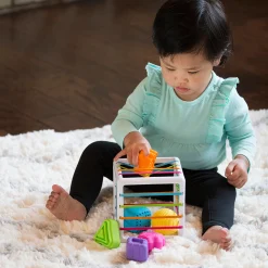 Inny Binny | Sensory Shape-Sorting Cube by Fat Brain Toys