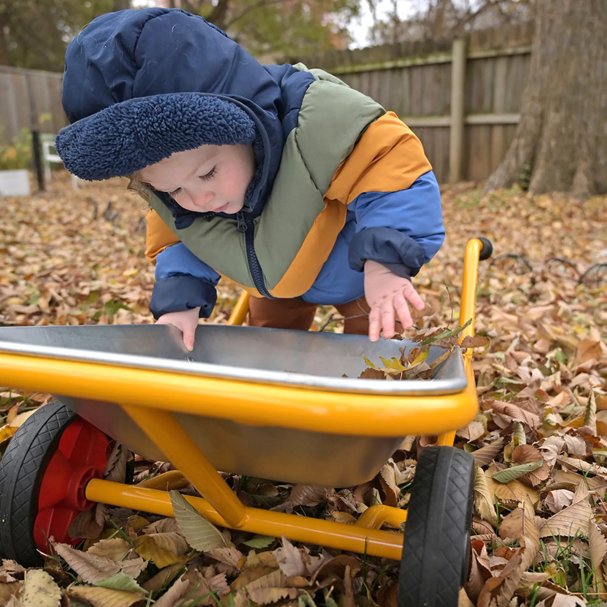 Kids Heavy-Duty Steel Wheelbarrow with Stable Two-Wheel Design | Outdoor Play & Realistic Gardening Tool