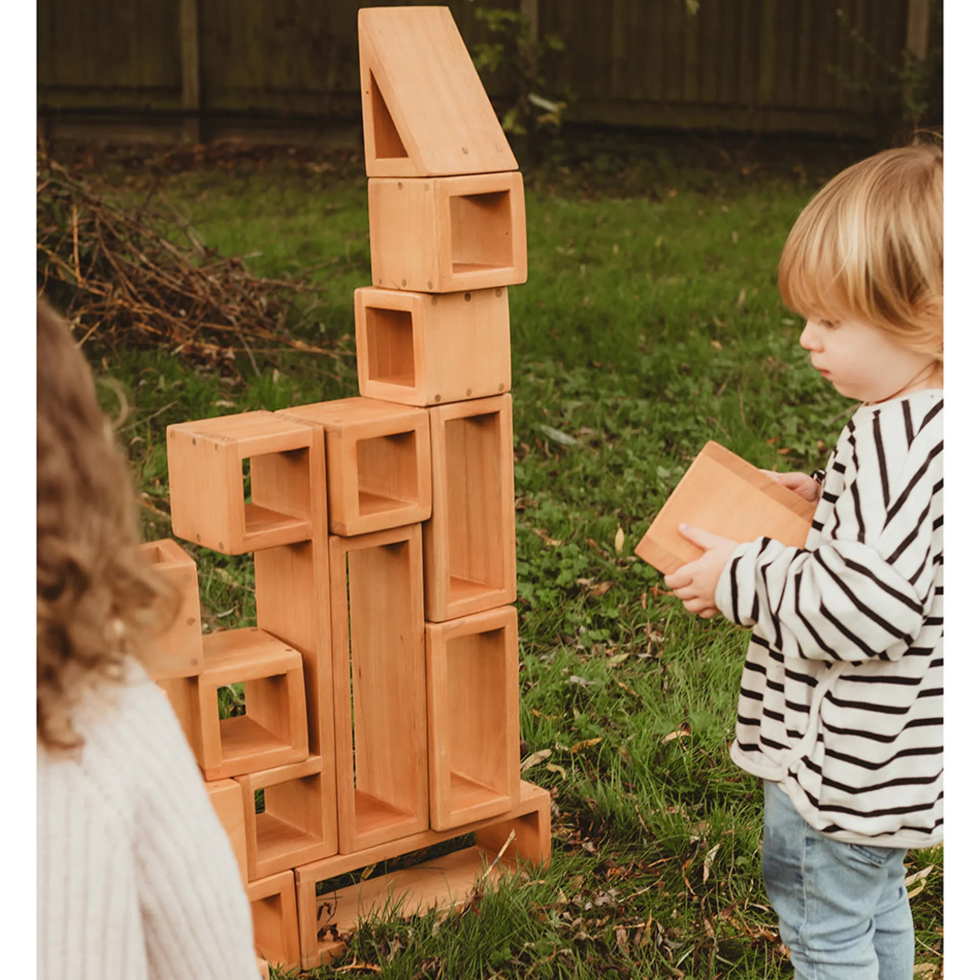 Outdoor Wooden Hollow Blocks | 24-Piece Eucalyptus Building Set