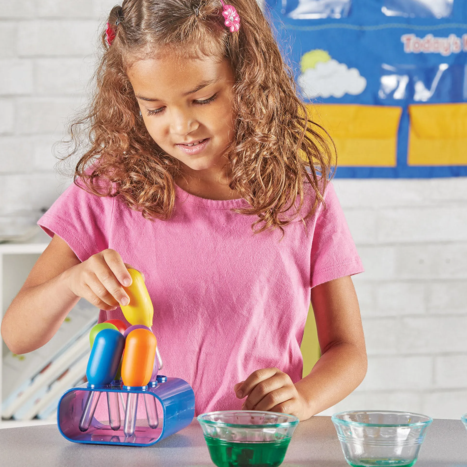 Primary Science Jumbo Eyedroppers with Stand | Fine Motor Skill Tools for Preschool STEM & Sensory Activities
