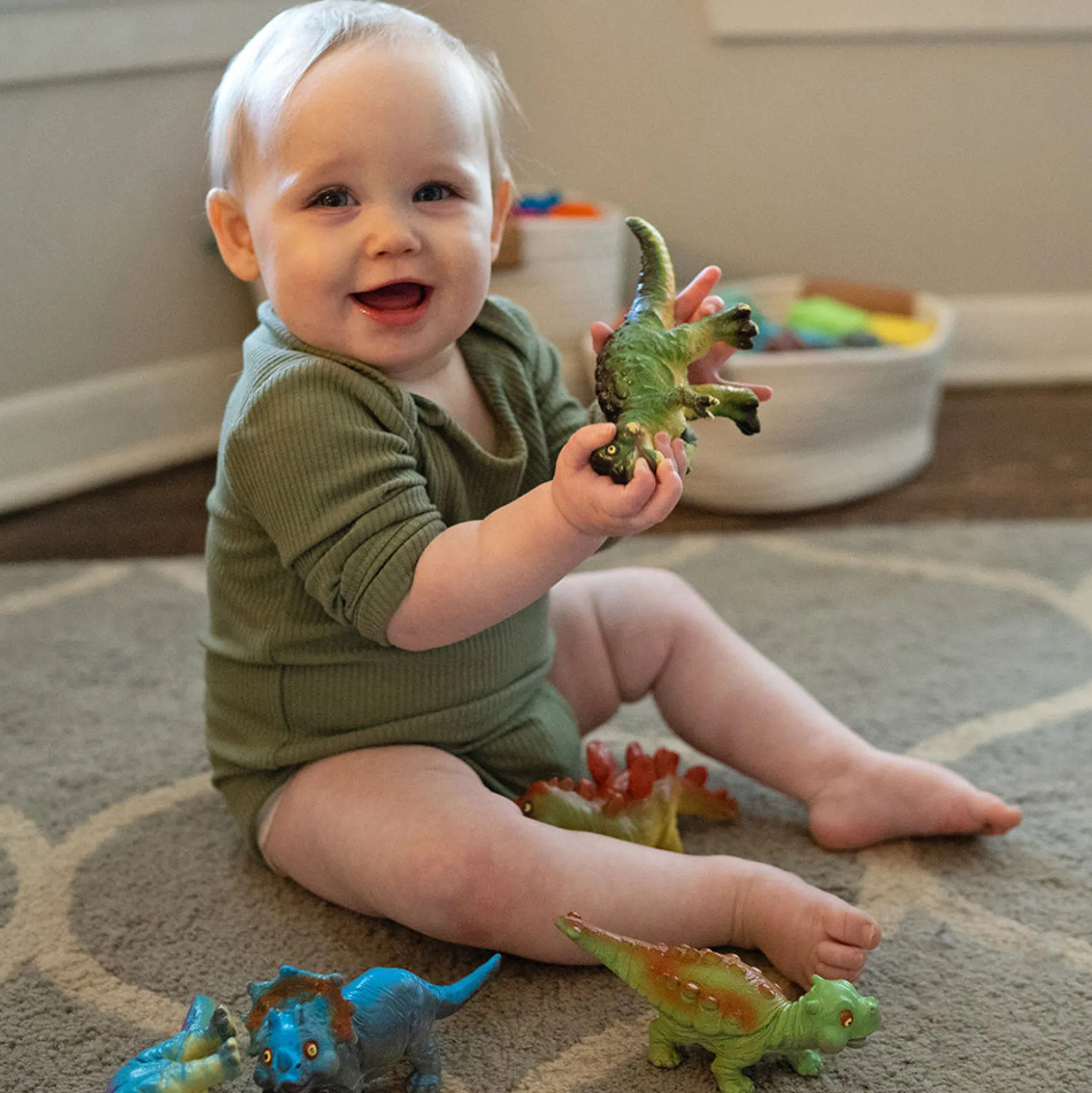 Soft Squeezable Dinosaur Set | 6 Washable Toys