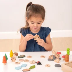Woodland Trail Discovery Set | 37-Piece Beechwood Nature Playset