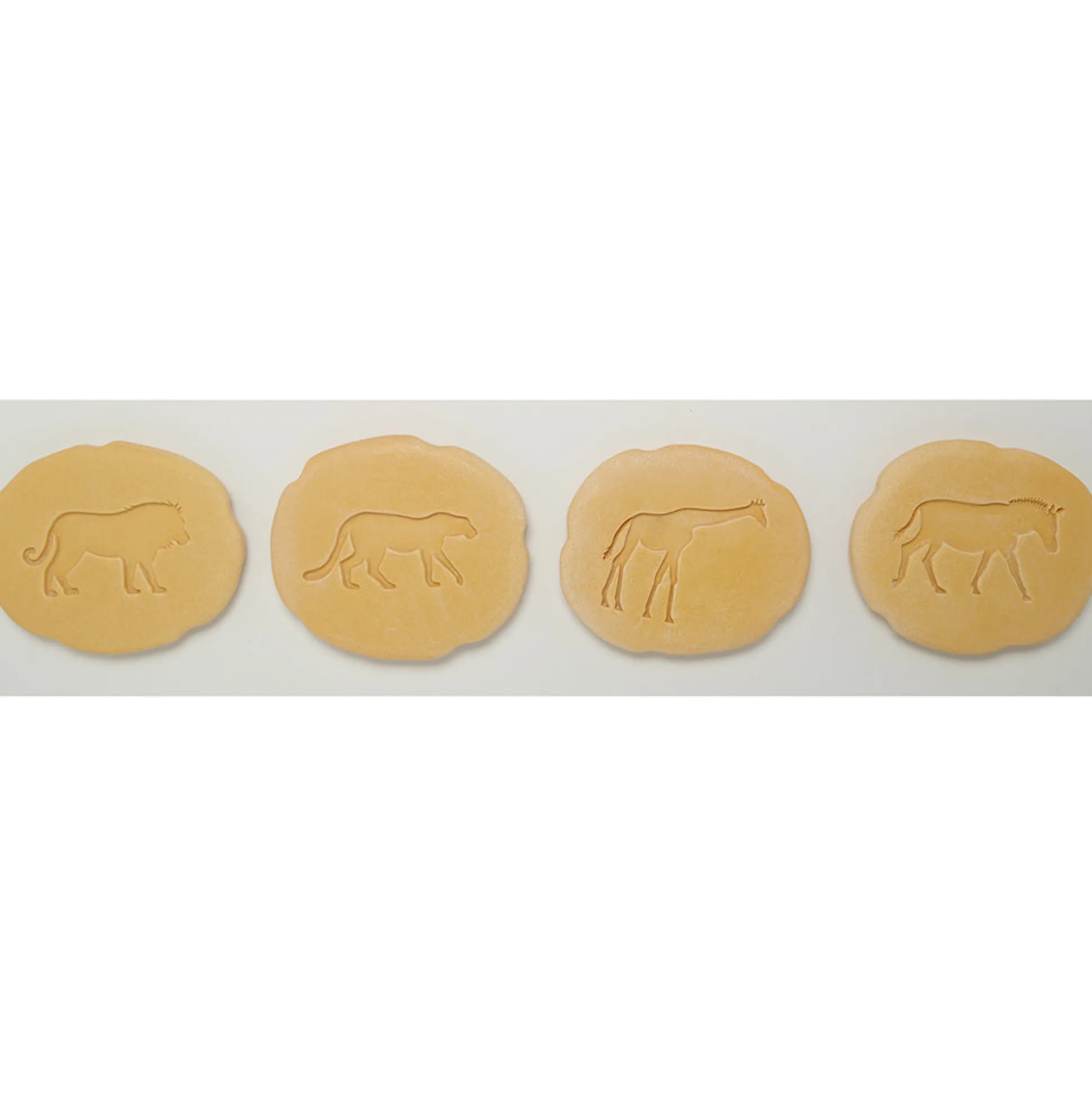Yellow Door® Let's Investigate Safari Footprints Double-Sided Animal Stones