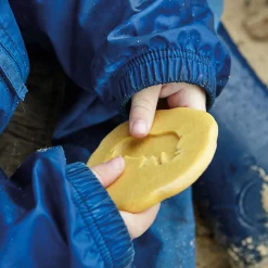 Yellow Door® Let's Investigate Safari Footprints Double-Sided Animal Stones