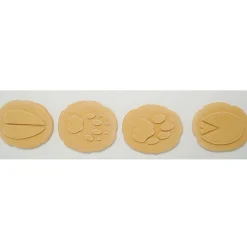 Yellow Door® Let's Investigate Safari Footprints Double-Sided Animal Stones