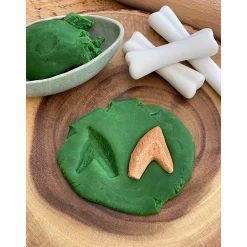 Yellow Door® Prehistoric Teeth Exploration Set